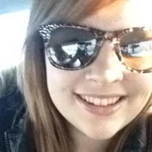 Meet your Posher, Savannah